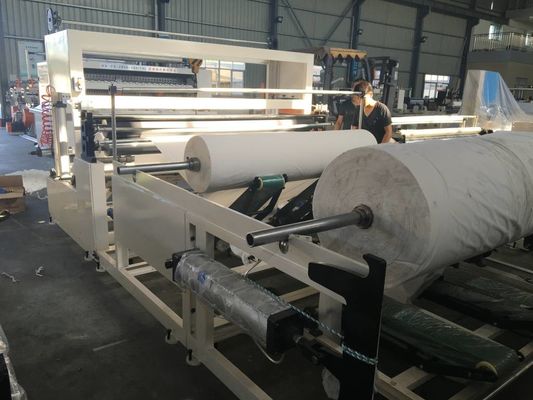 China Doppelte Papiermaschine/aufschlitzendes und Rückspulenmaschine Gewebe papier Rewinder usine