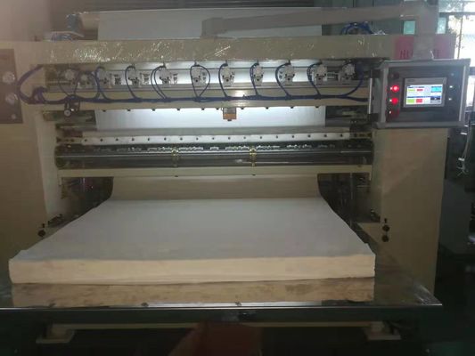 China V - Falten Sie Abschminktuch-faltende Papiermaschine mit Siemens PLC und Inverter usine